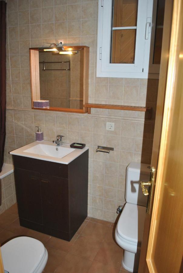 Chalet Gran Adosado En Hasta14 Plazas *